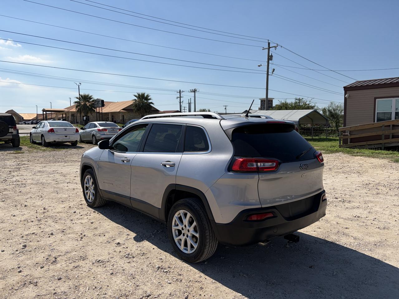 Jeep Cherokee Latitude FWD 2015