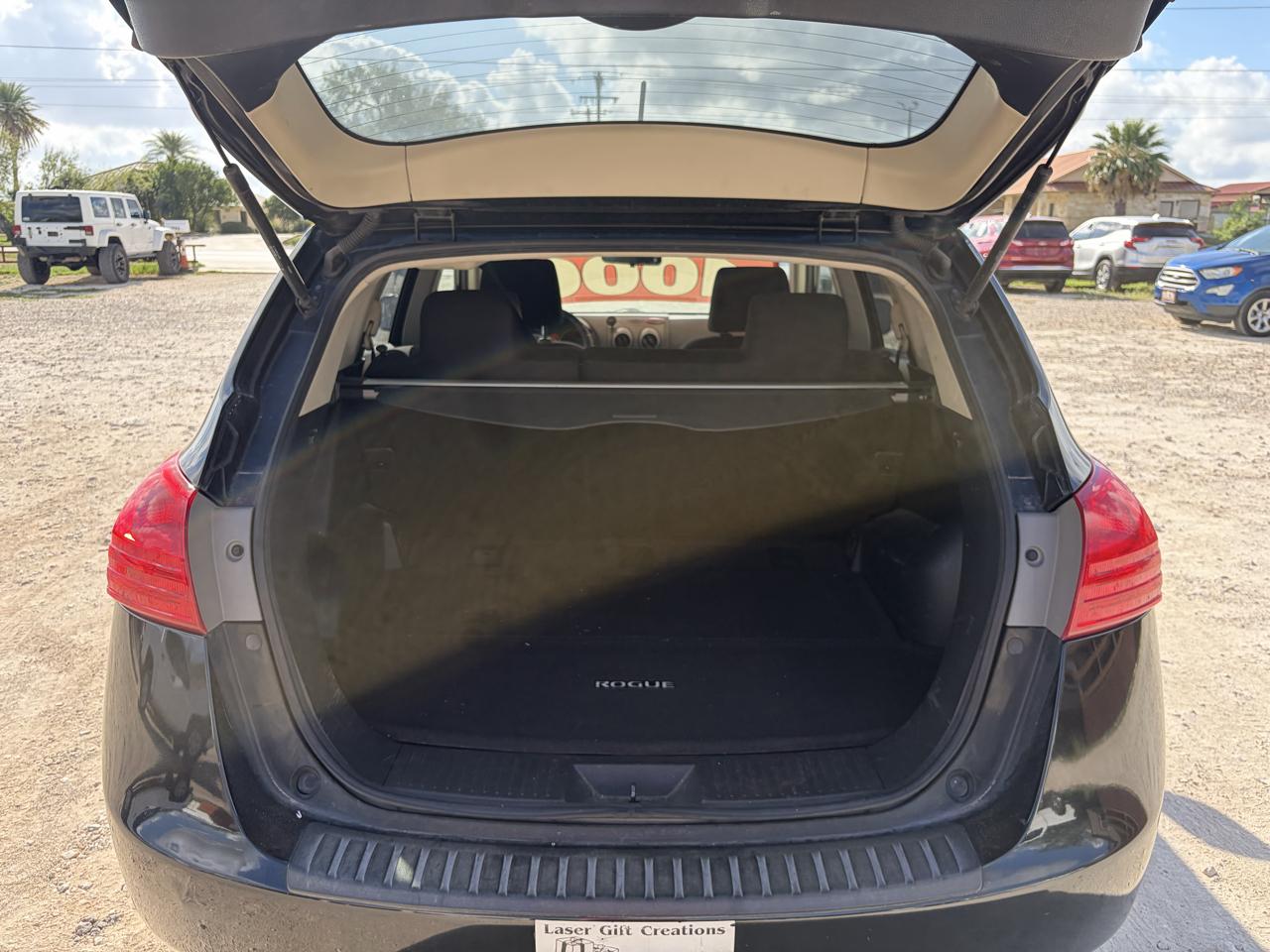 Nissan Rogue S 2WD 2010