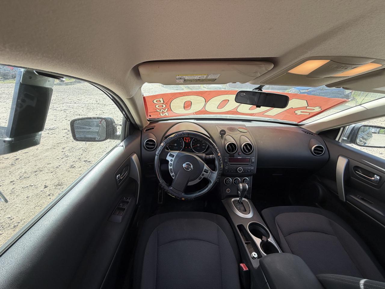Nissan Rogue S 2WD 2010