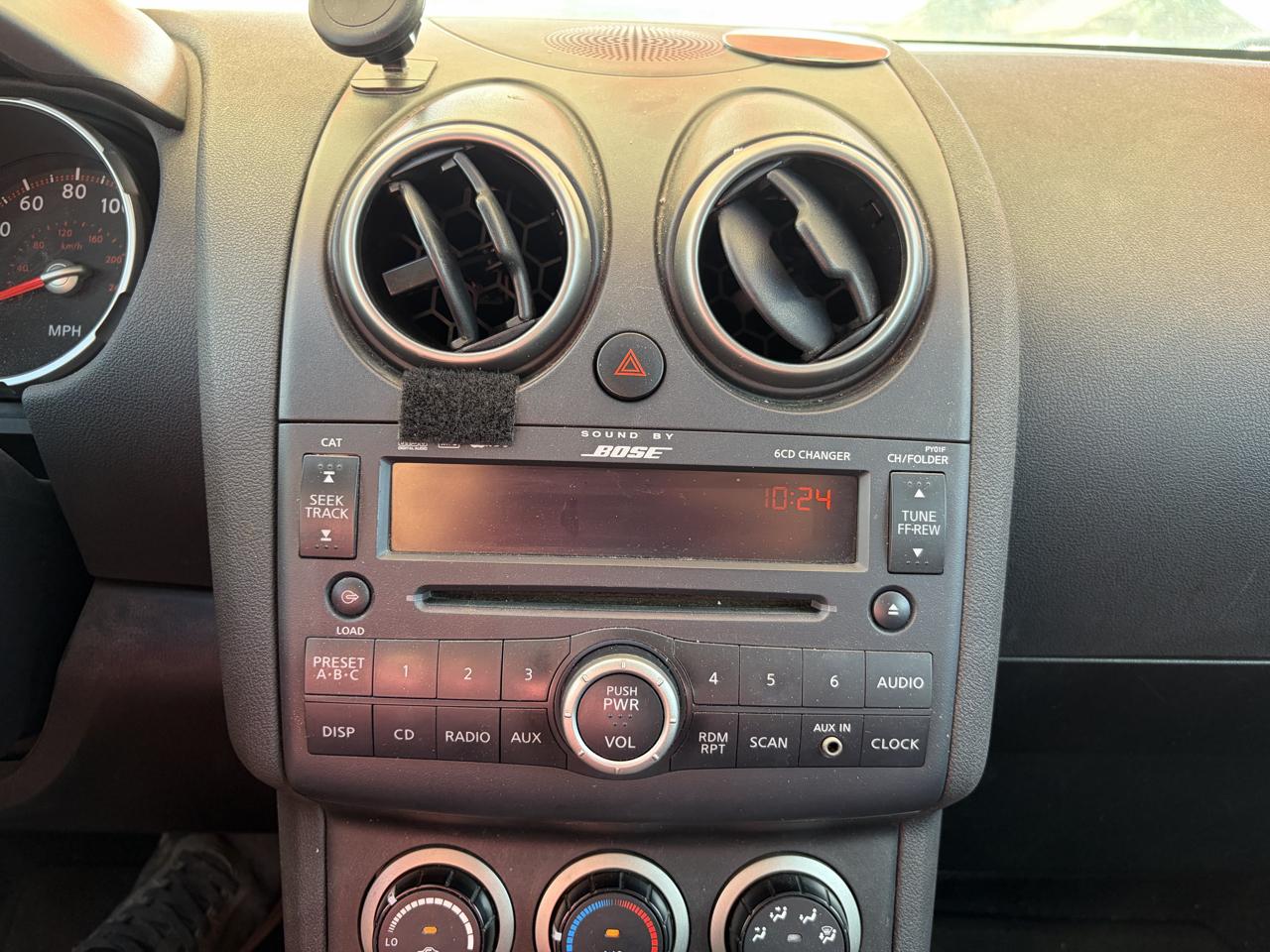 Nissan Rogue S 2WD 2010