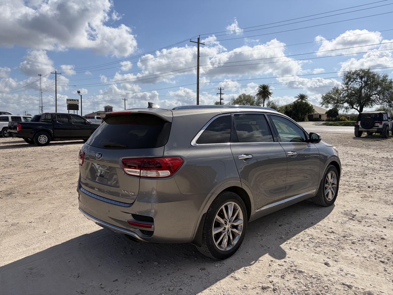 Kia Sorento SX V6 2WD 2017