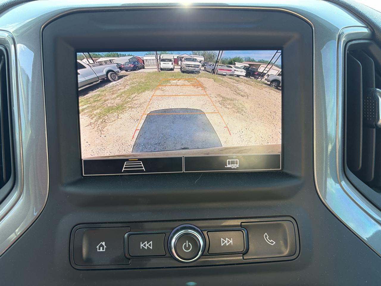 Chevrolet Silverado 1500 Custom Crew Cab 2WD 2022