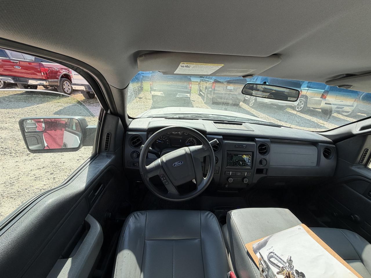 Ford F-150 XL SuperCab 6.5-ft. Bed 2WD 2012