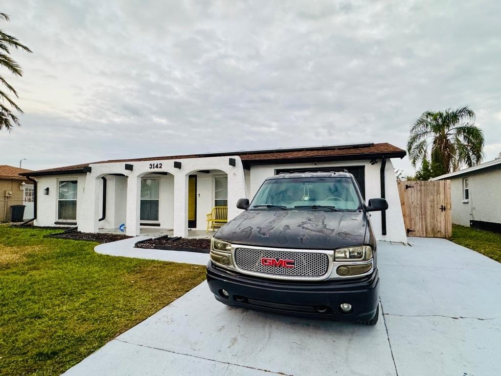 GMC Yukon Denali  2002