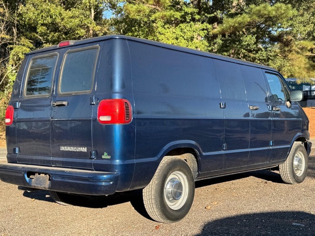 Dodge Ram Van  1994