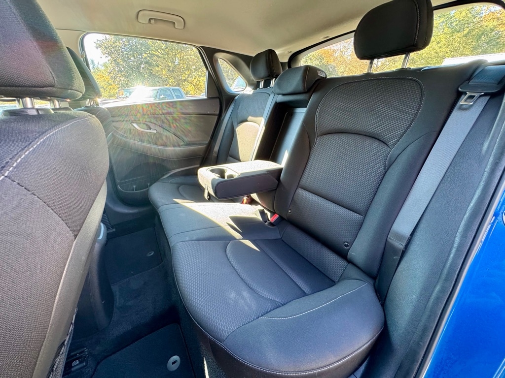 Hyundai Elantra GT Base 2018