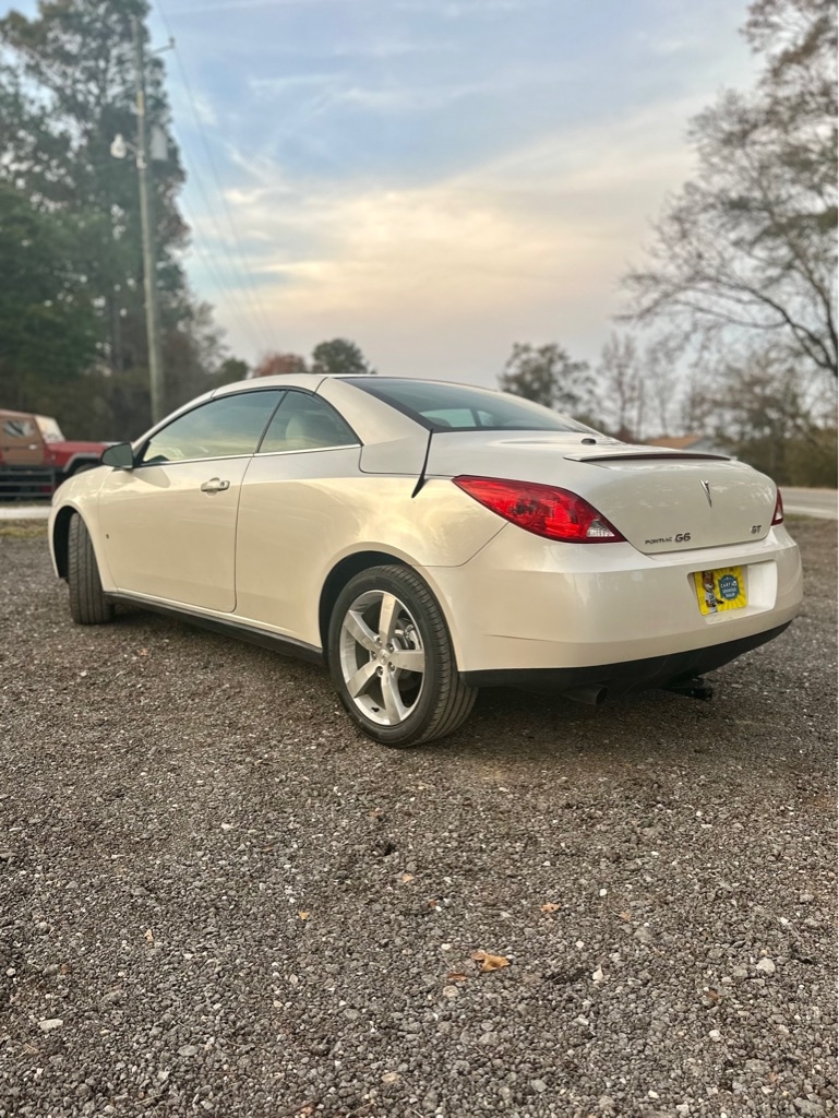 Pontiac G6  2008