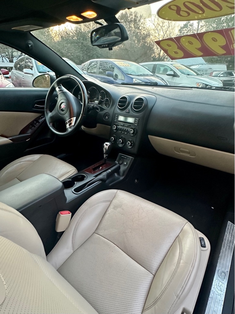 Pontiac G6  2008