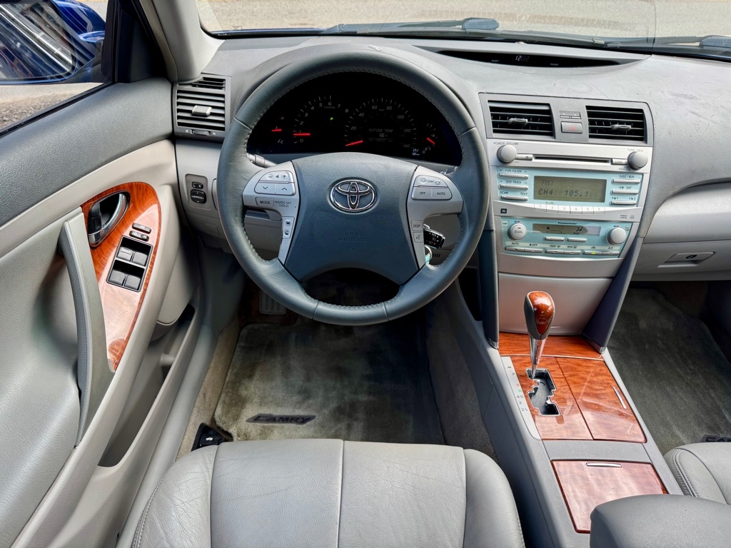 Toyota Camry Base 2009