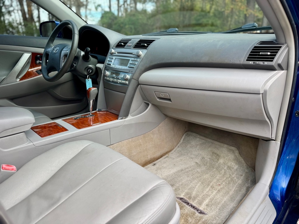 Toyota Camry Base 2009