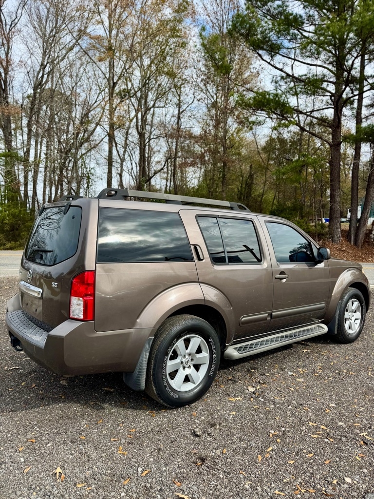 Nissan Pathfinder  2008