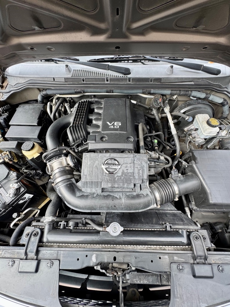 Nissan Pathfinder  2008