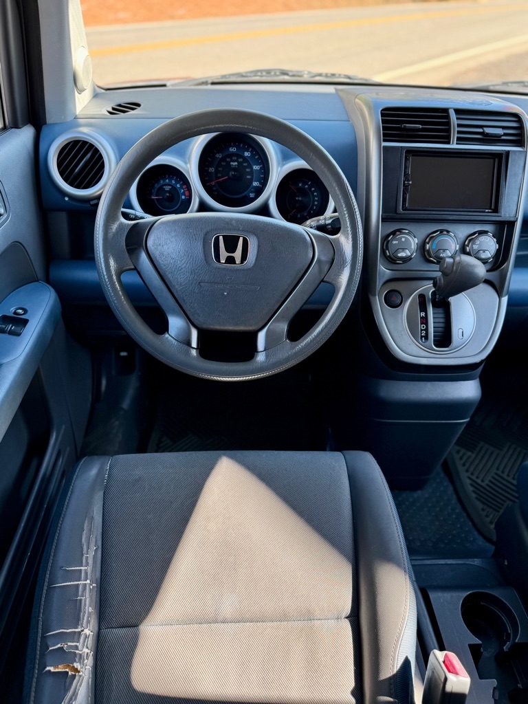 Honda Element  2003