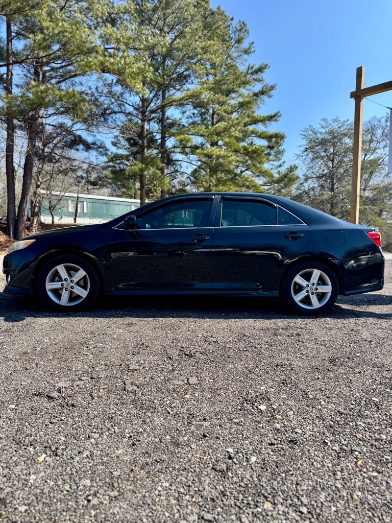 Toyota Camry  2014