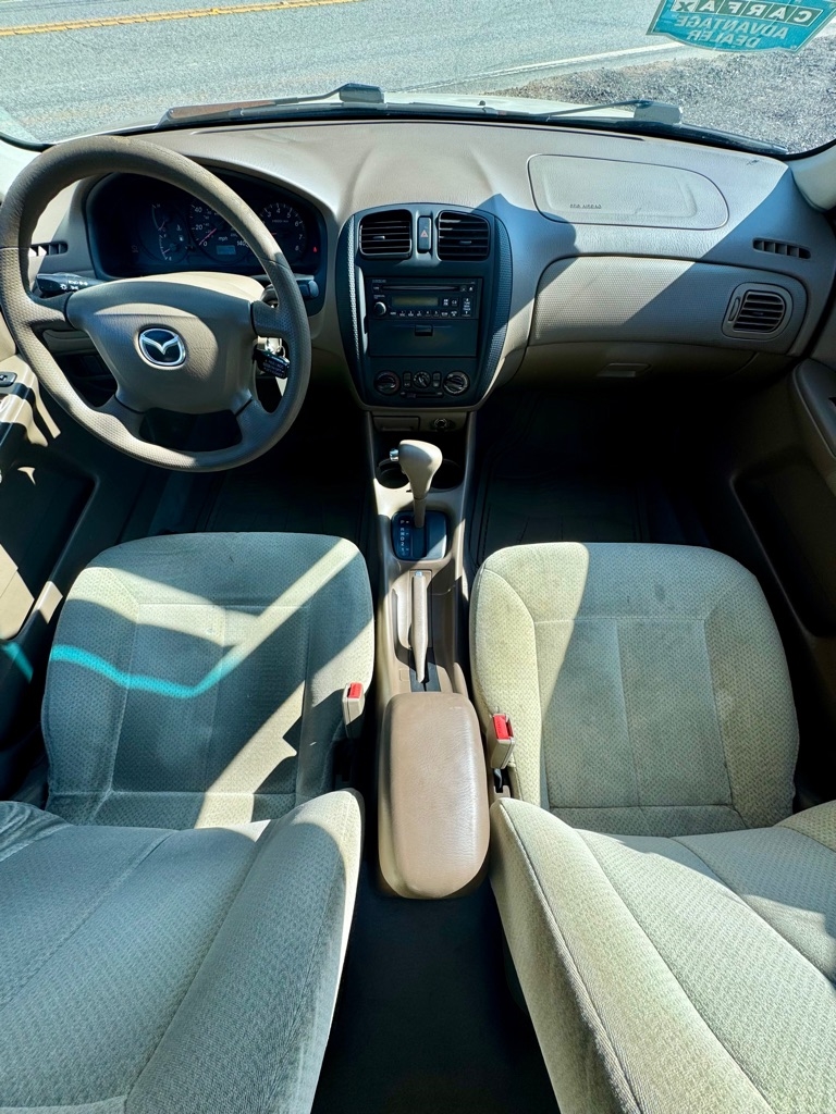 Mazda Protege  2000