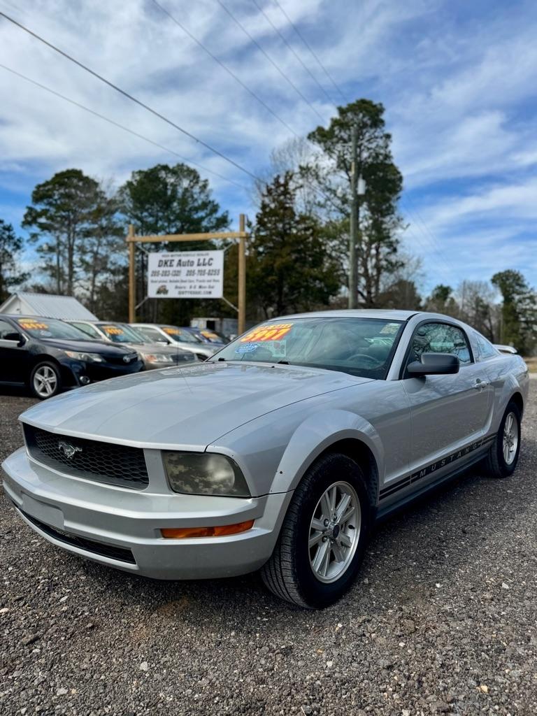 2006 Ford Mustang Base
