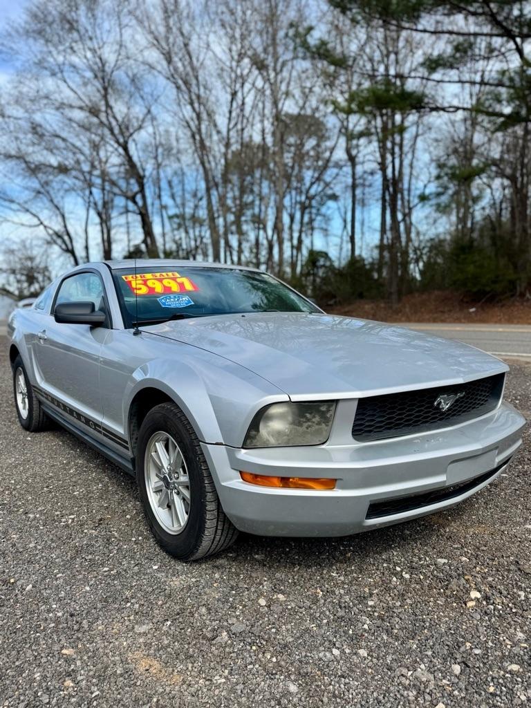 Ford Mustang  2006