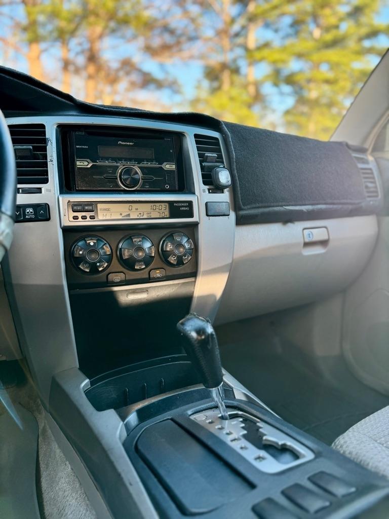 Toyota 4Runner  2005