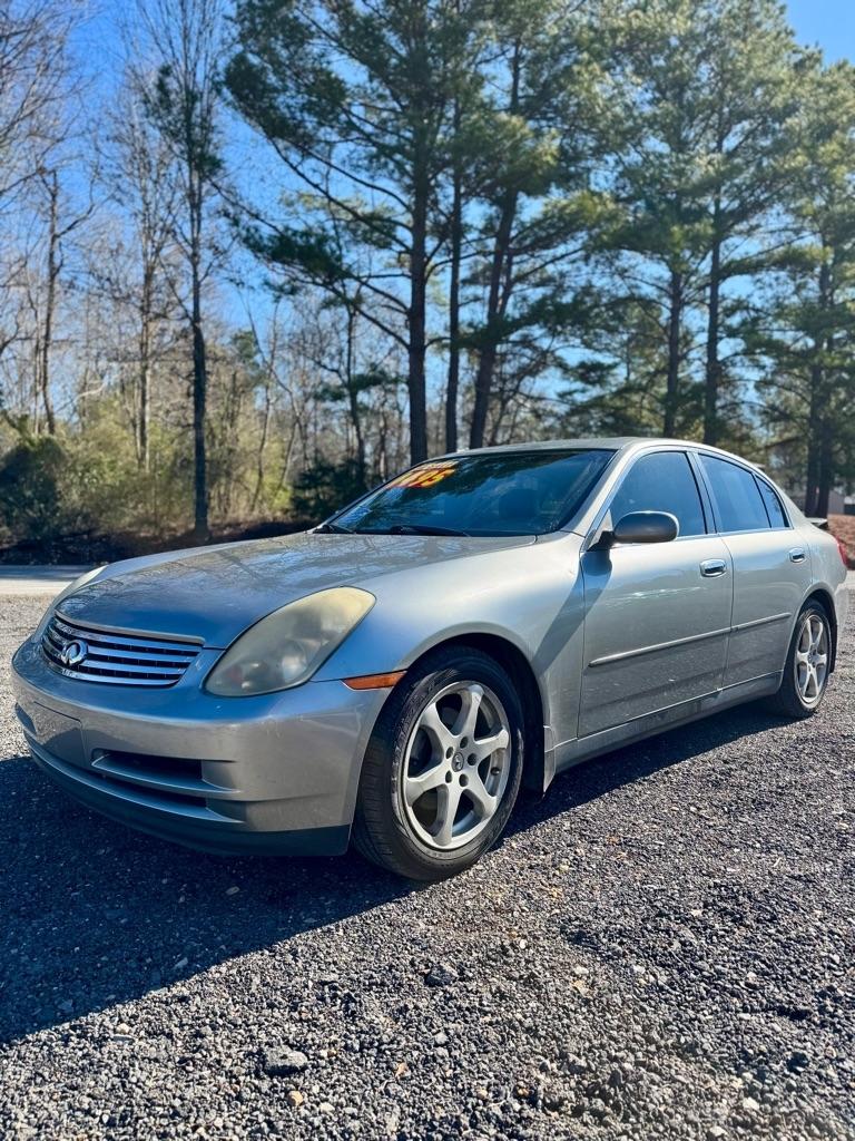 Infiniti G35  2004