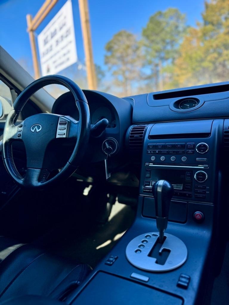 Infiniti G35  2004