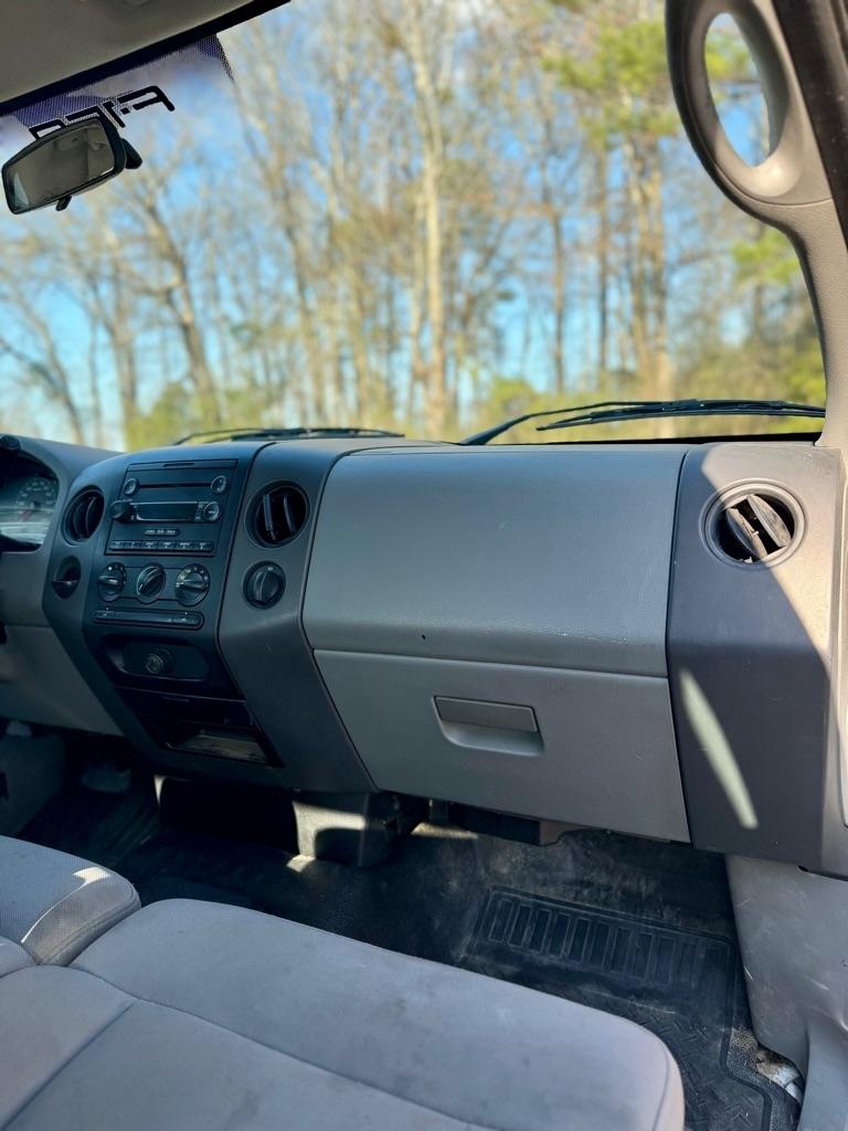 Ford F-150 STX 2006
