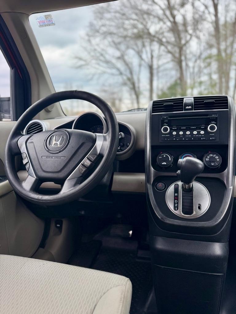 Honda Element  2010
