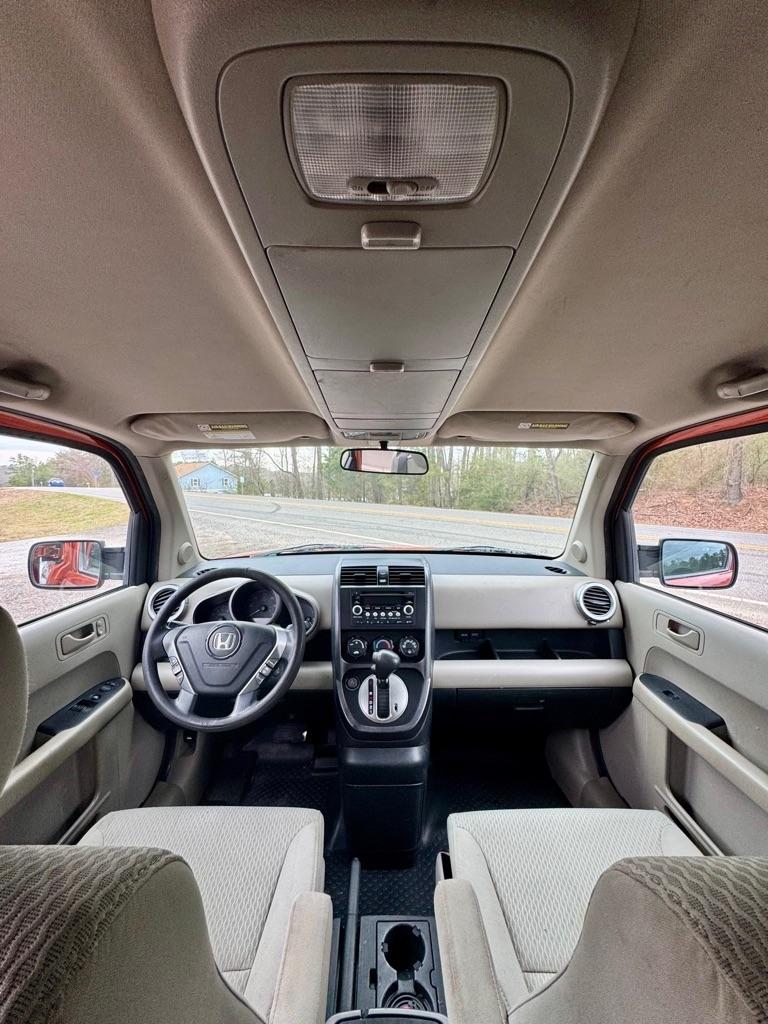 Honda Element  2010