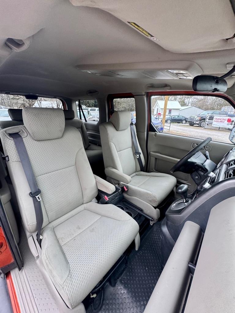 Honda Element  2010
