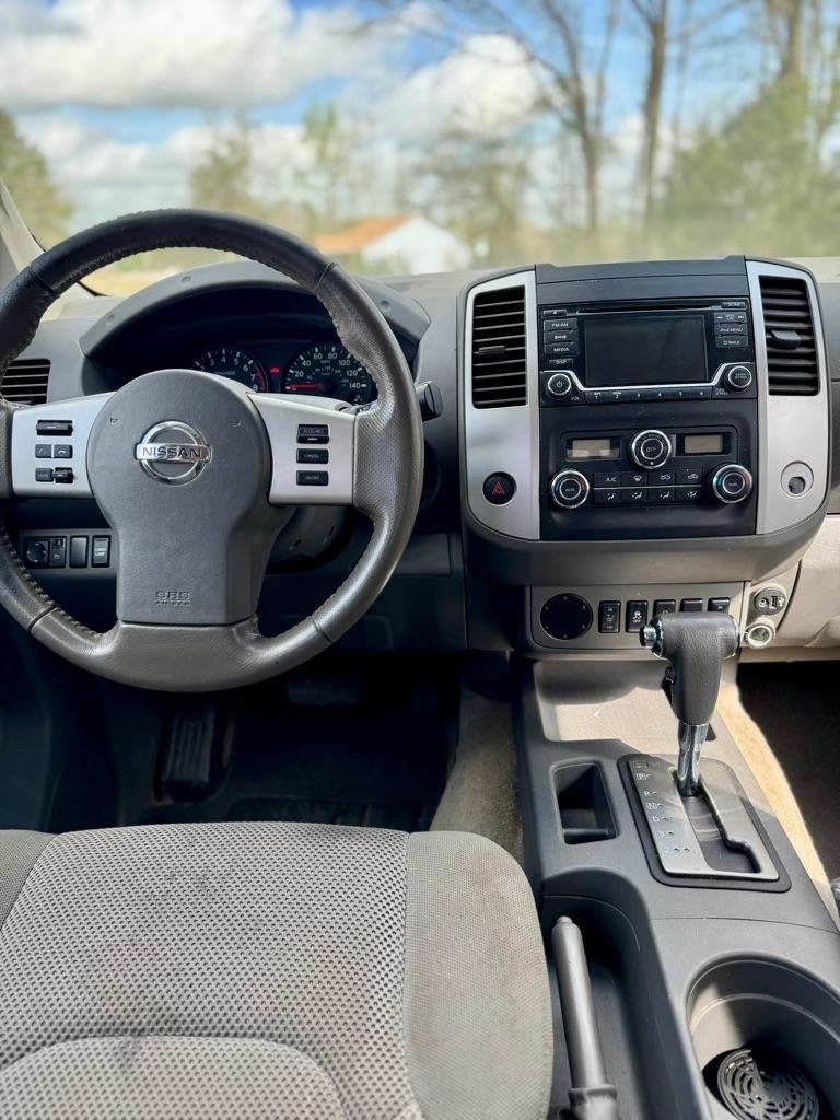 Nissan Frontier  2017