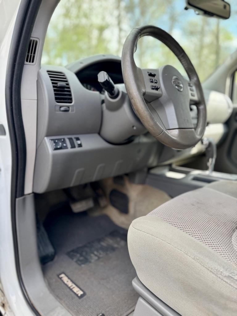 Nissan Frontier  2017