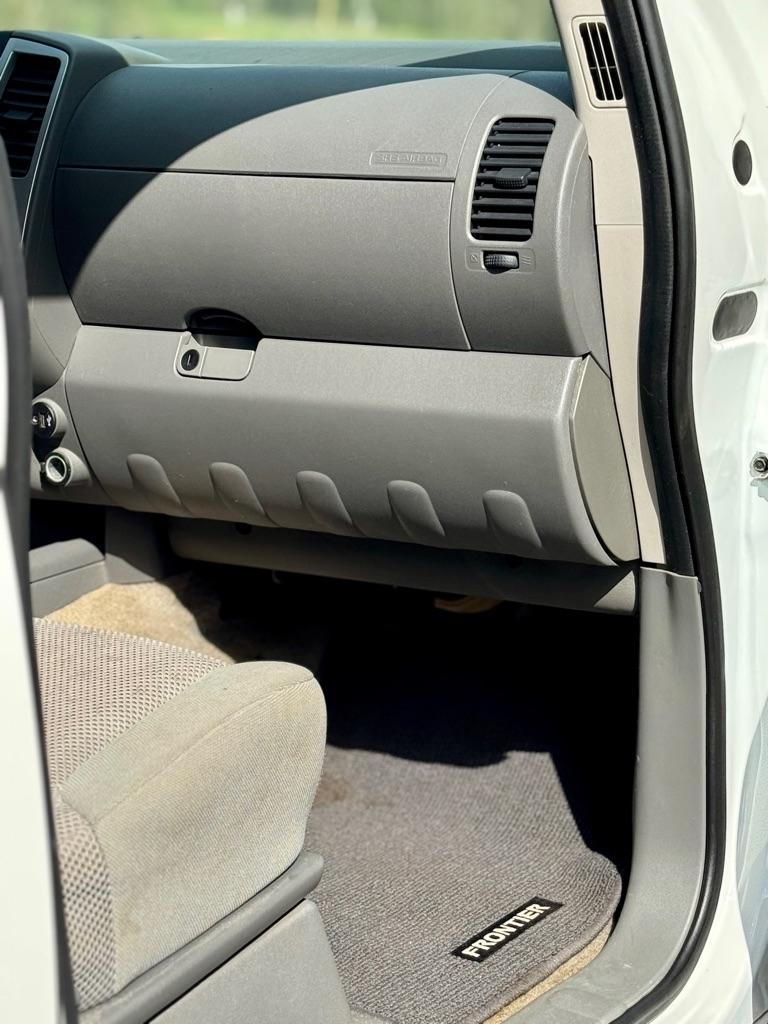 Nissan Frontier  2017