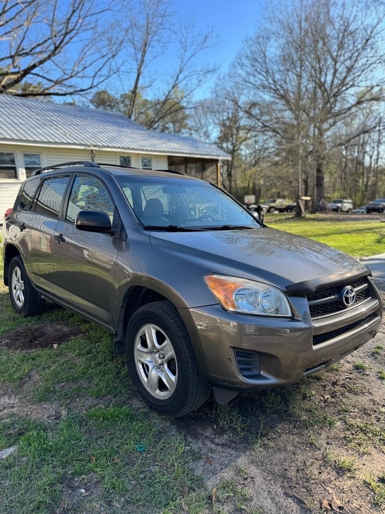 Toyota RAV4  2010