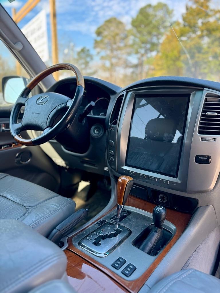 Lexus LX 470  2005