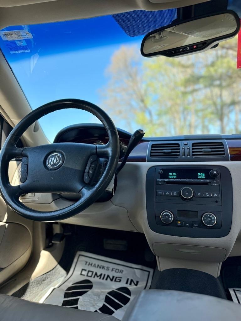 Buick Lucerne  2006