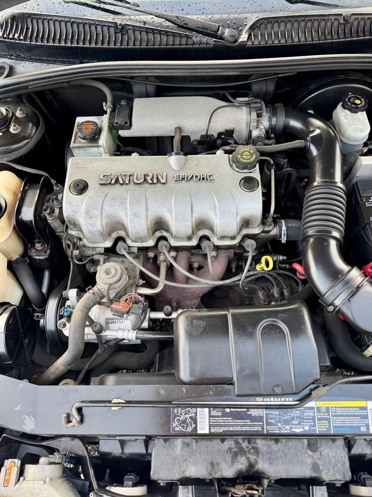 Saturn SL  2002