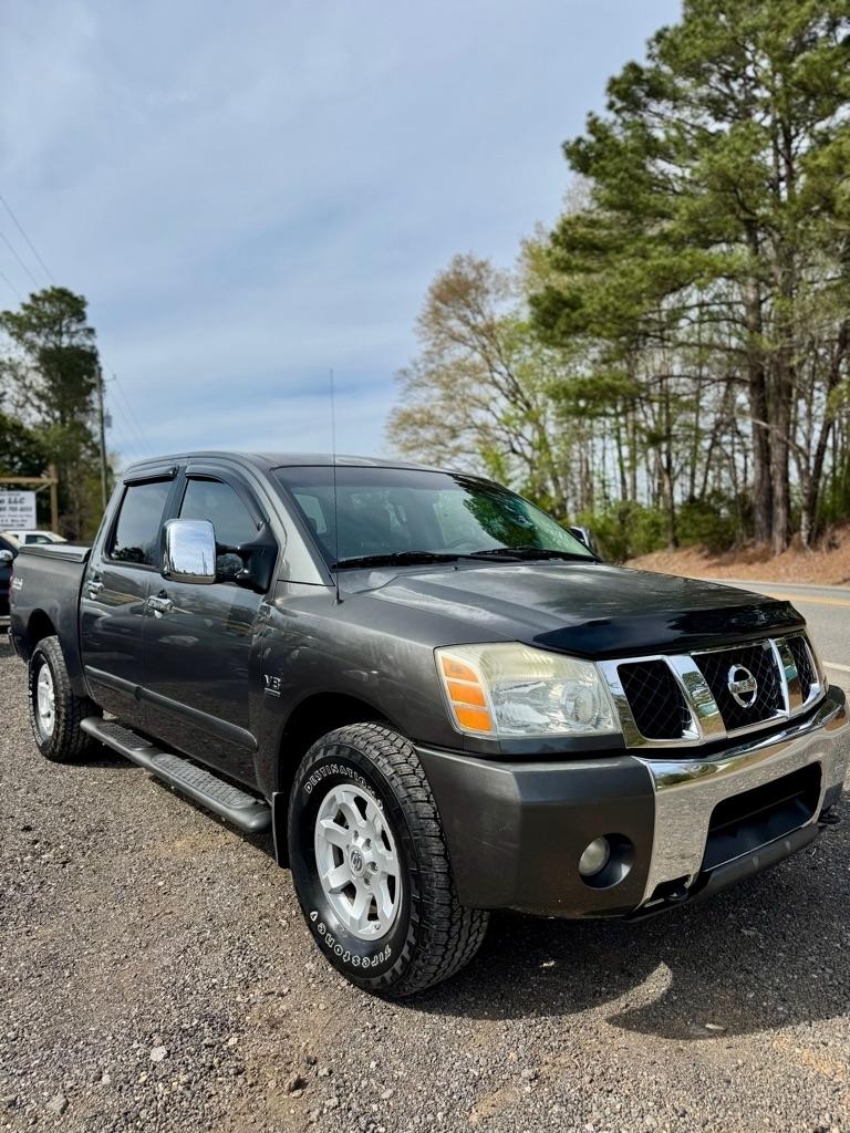 Nissan Titan  2004