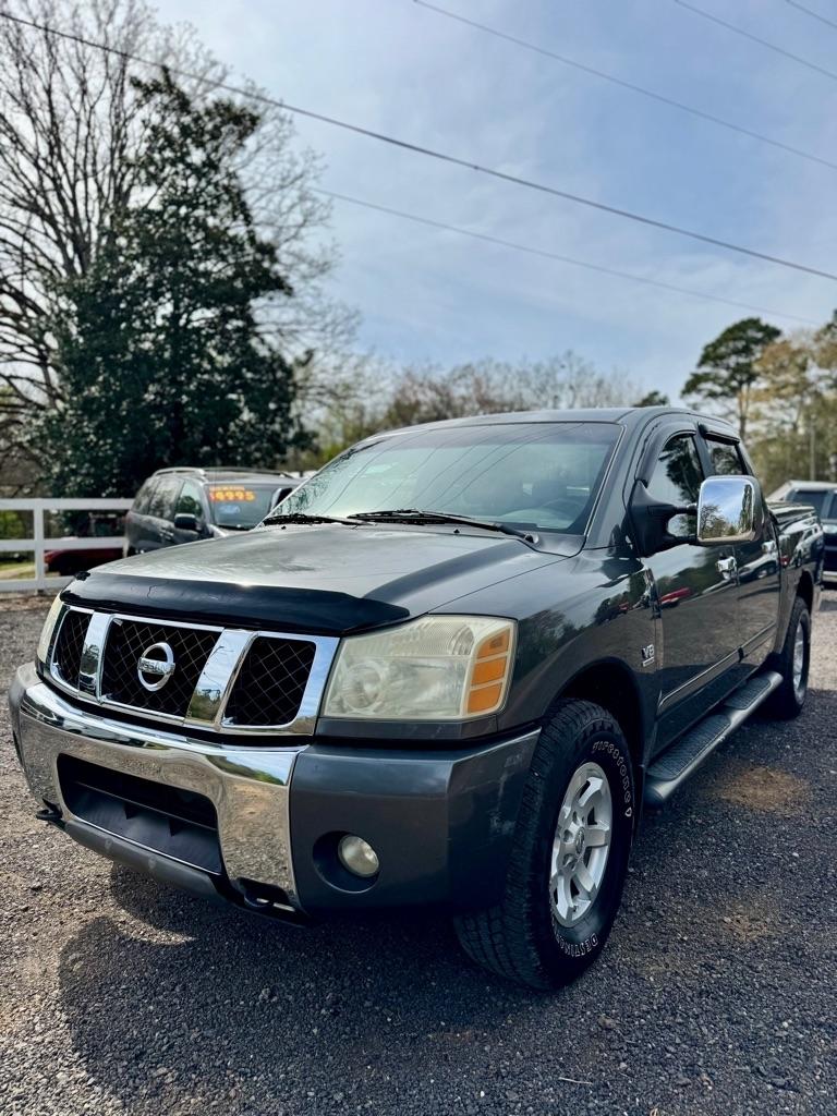 Nissan Titan  2004