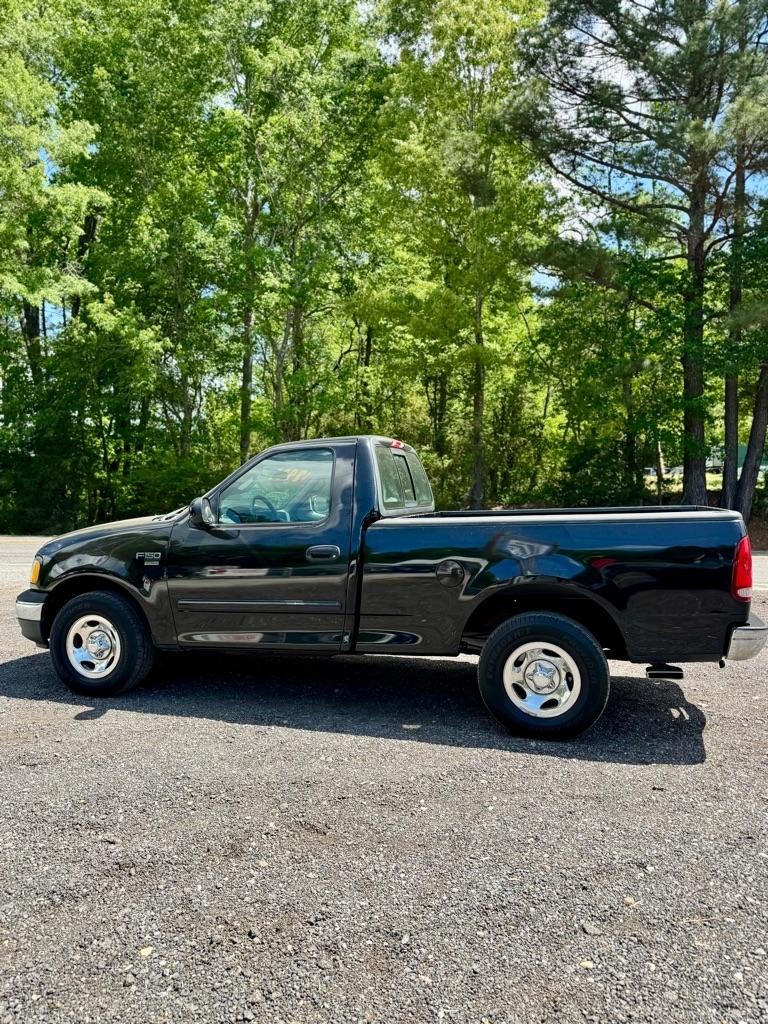 Ford F-150 XL 2001