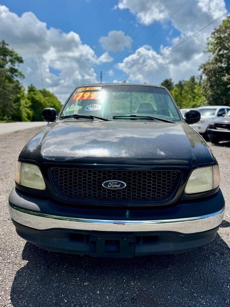 Ford F-150 XL 2001