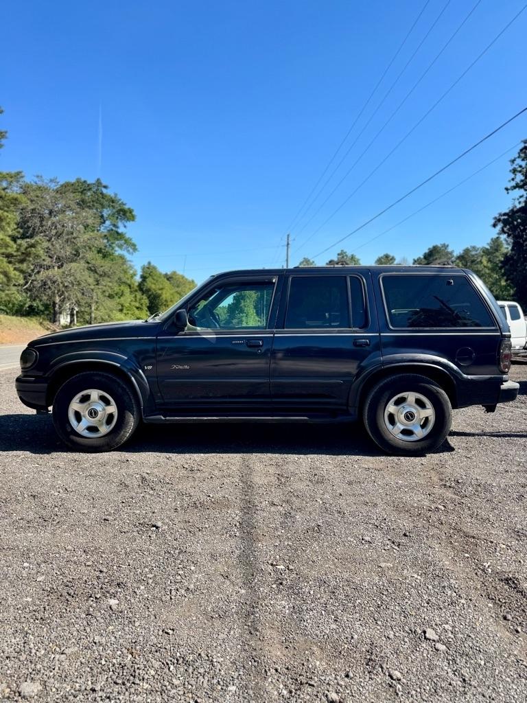 Ford Explorer Limited 2000