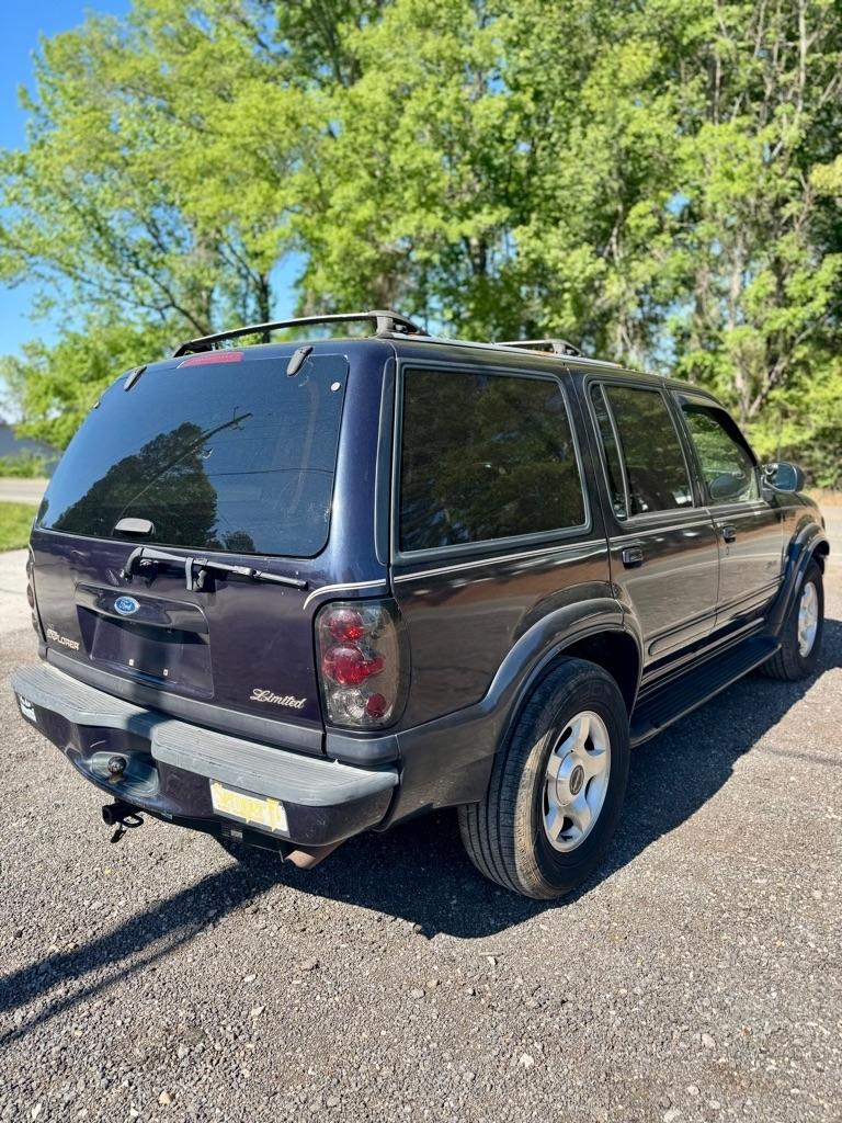 Ford Explorer Limited 2000