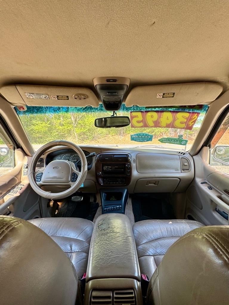 Ford Explorer Limited 2000