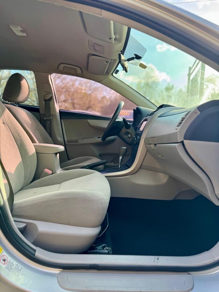 Toyota Corolla  2013