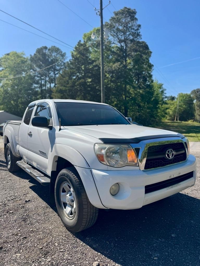 Toyota Tacoma  2011