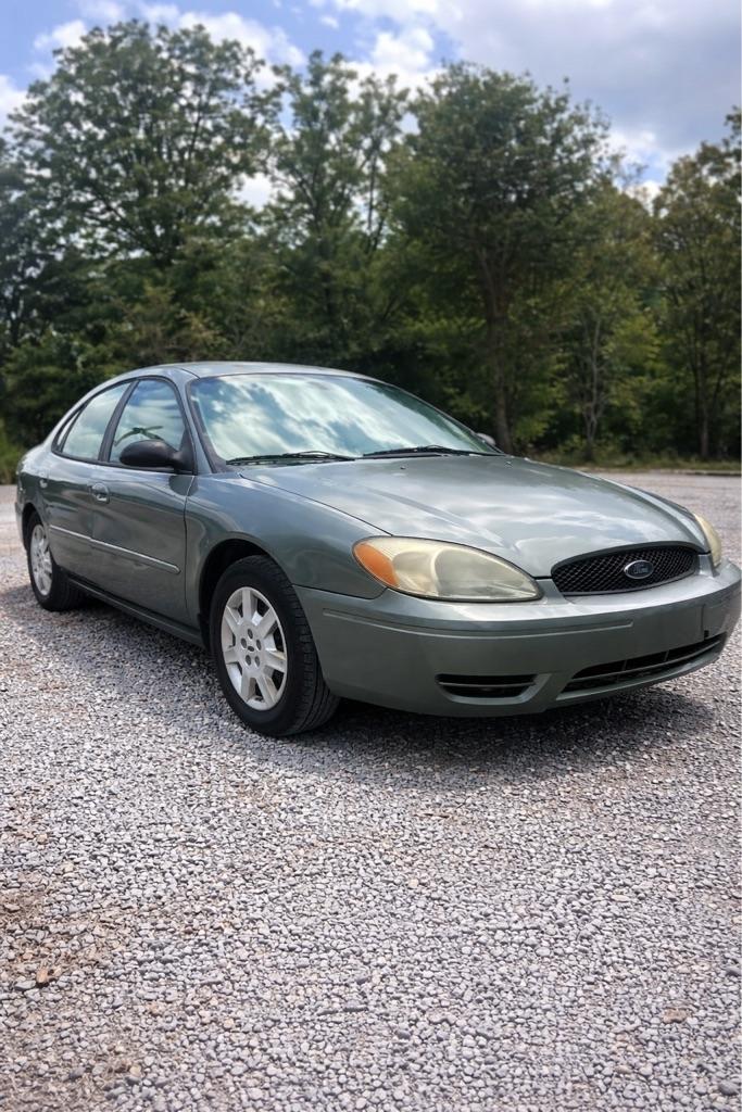 2007 Ford Taurus SE
