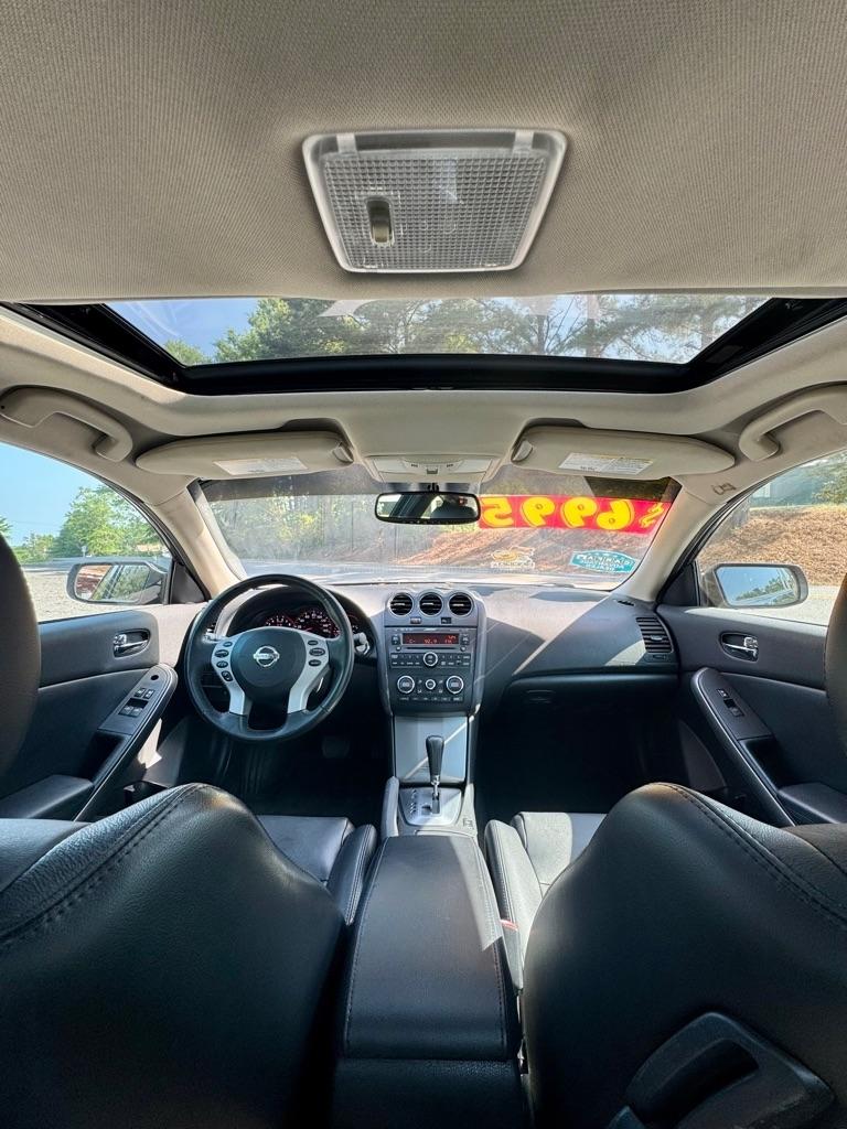 Nissan Altima  2008