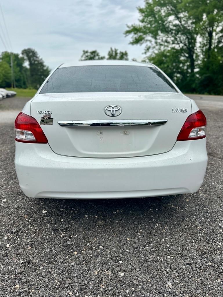 Toyota Yaris  2009