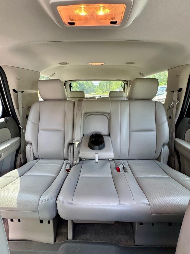 Chevrolet Tahoe  2014