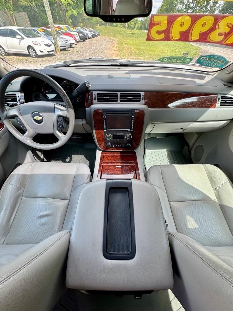 Chevrolet Tahoe  2014