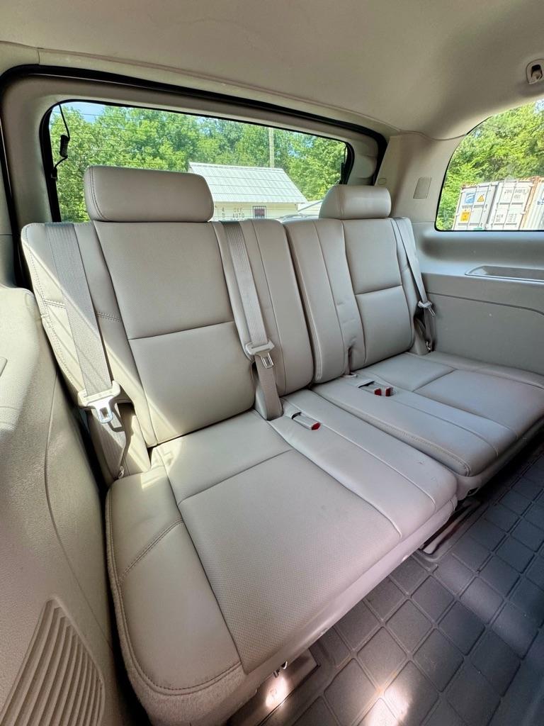Chevrolet Tahoe  2014
